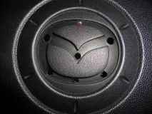 Обліз шильдик на кермі - Сторінка 5 - Зроби сам - Мазда 3 клуб (Mazda 3 обліз