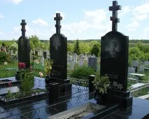 Пам’ятник стелла, обеліск – від руб ятник