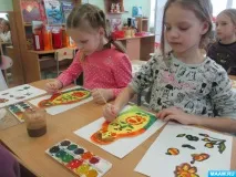 Полхів-майданський розпис матрьошки (підготовча група) підготовча