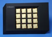 Поставлено першу комерційну систему на «кремнієвому мозку» IBM комерційну
