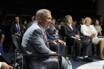 Президент Мініханів жорстко вчив чиновників бути гнучкішими і м’якшими, Вечірня Казань вчив