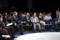 Президент Мініханів жорстко вчив чиновників бути гнучкішими і м’якшими, Вечірня Казань вчив