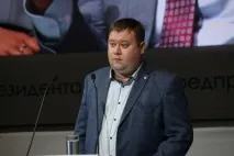 Президент Мініханів жорстко вчив чиновників бути гнучкішими і м’якшими, Вечірня Казань президент