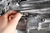 Перевірка рівня та заміна масла в коробці Chery Tiggo заміна