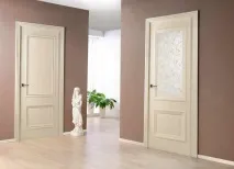 дверей