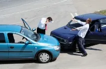 компаніями
