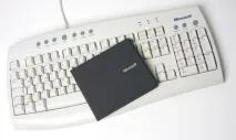 Тест та огляд Microsoft Universal Foldable Keyboard – складана бездротова клавіатура. foldable