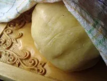 Тісто для пиріжків має бути смачним, легким та еластичним бути