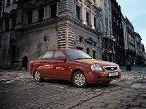 У деталях офіційні зображення рестайлінгової LADA Priora priora
