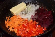 Смачний борщ на курячому бульйоні - рецепт з покроковими фото. борщ