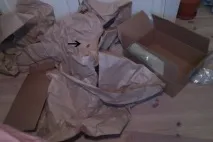 Замовив локшини в коробочці - Смішні Анекдоти Історії Цитати Афоризми Вірші Зображення прикольні Ігри замовив