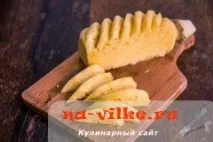 Салат з ананасом та кальмарами салат