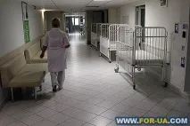Центр дитячої кардіології та кардіохірургії там «чинять» маленькі серця (Щороку в Україні чинять