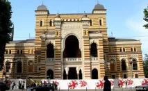 Що дивитись на Руставелі Руставелі