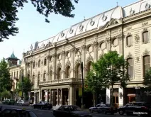 Що дивитись на Руставелі дивитись