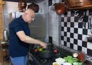 Дачна відповідь, Казан-мангал дачна
