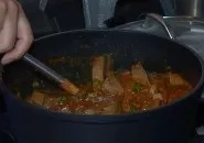 Дачна відповідь, Казан-мангал каструлю