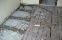 Демонтаж дерев’яної підлоги кухні детальний опис робіт кухні
