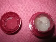 Для дуже ніжних губ - Oriflame Tender Care Cherry Protecting Balm - Відгуки про косметику дуже