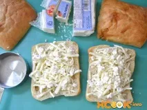 Гарячі бутерброди з сиром на сковороді – рецепт з фото, як зробити з сиром бутерброди
