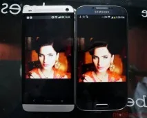 І знову порівнюємо екрани Galaxy S4 та HTC One екрани