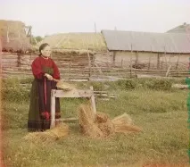 Як виготовляли тканину для одягу на Русі одягу