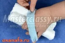 Як зробити сніговика з рушника подарунка
