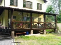 Як виконується скління ганку виконується