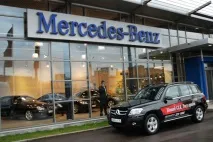 Кросовер Mercedes GLK Чорний квадрат - зі Штутгарта - Статті Тест-драйви Mercedes GLK штутгарта