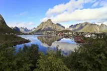 острови