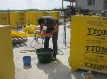 Зовнішнє оздоблення будинку з газобетону штукатуркою, цеглою або сайдингом зовнішнє