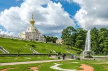 Подорож до Петергофу – український Версаль подорож