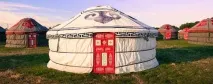 Непоказні зовні - приголомшливі всередині чудові юрти кочових народів приголомшливі