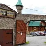Відпочинок на південному березі Телецького озера озера
