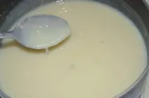 Пиріг на Великдень (з родзинками, сиром) його