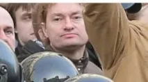 Поки що вся країна стежить за мітингами стежить