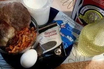 Рецепт Булочки з м’ясом в покроковому духовці з фотографіями. ясом