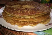 Рецепт М’ясний торт зі свинячого фаршу ясний