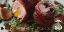 Свинячі рулетики з чорносливом та сиром свинячі