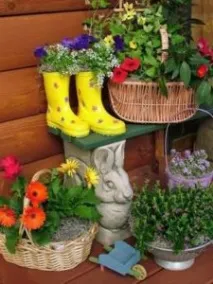Вуличні вазони для квітів своїми руками вазони