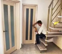 Встановлення дверей за спеціальними нормами встановлення