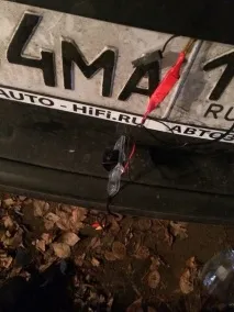 Встановлення камери заднього виду за допомогою бездротового адаптера камери