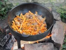 Узбецький плов з айвою айвою