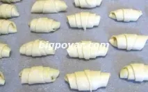 Випічка з вареним згущеним молоком рецепт з фото, покрокове приготування випічка