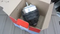 Заміна задньої подушки двигуна двигуна