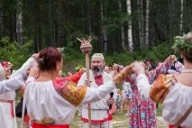 Живемо в лісі, молимося колесу чому неоязичників шкода живемо
