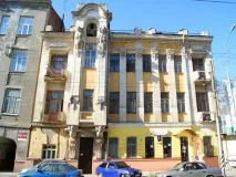 Жінки-примари українських міст міст