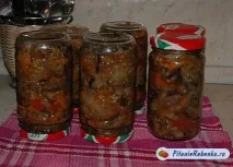Баклажанна ікра баклажанна