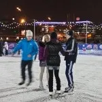 Безкоштовна ковзанка Олімпійський (Нова Ліга) поряд зі спорткомплексом на Проспекті Світу безкоштовна