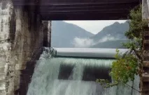 році